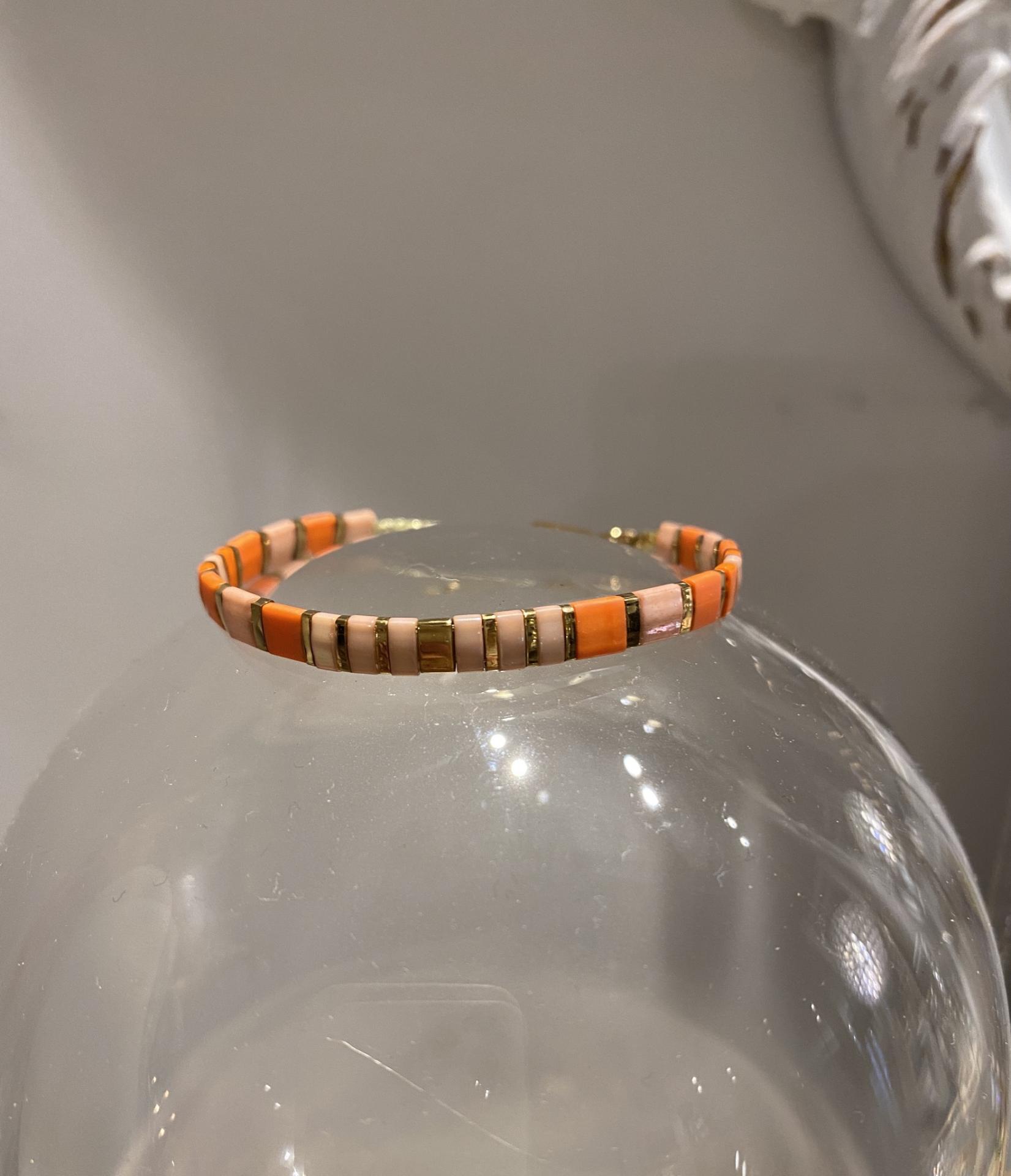bracelet orange