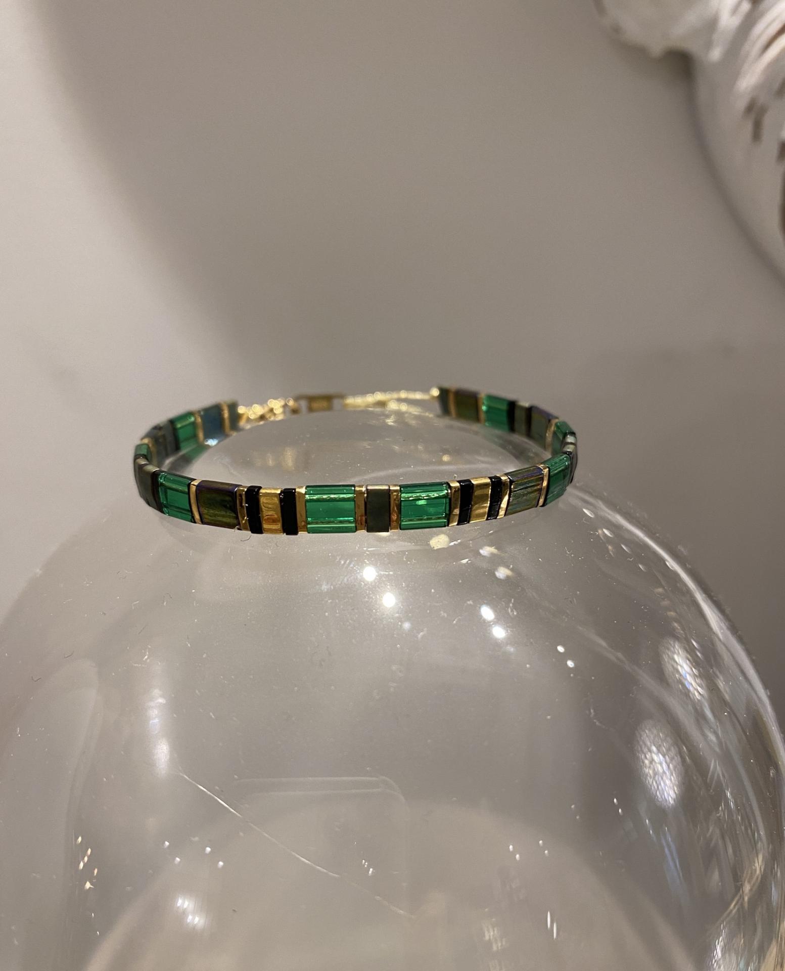 bijoux vert