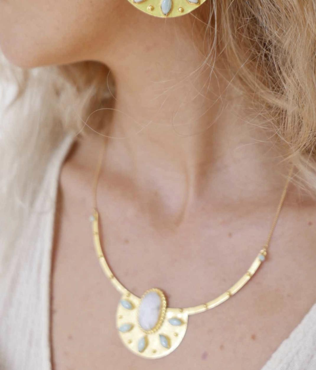 collier rigide